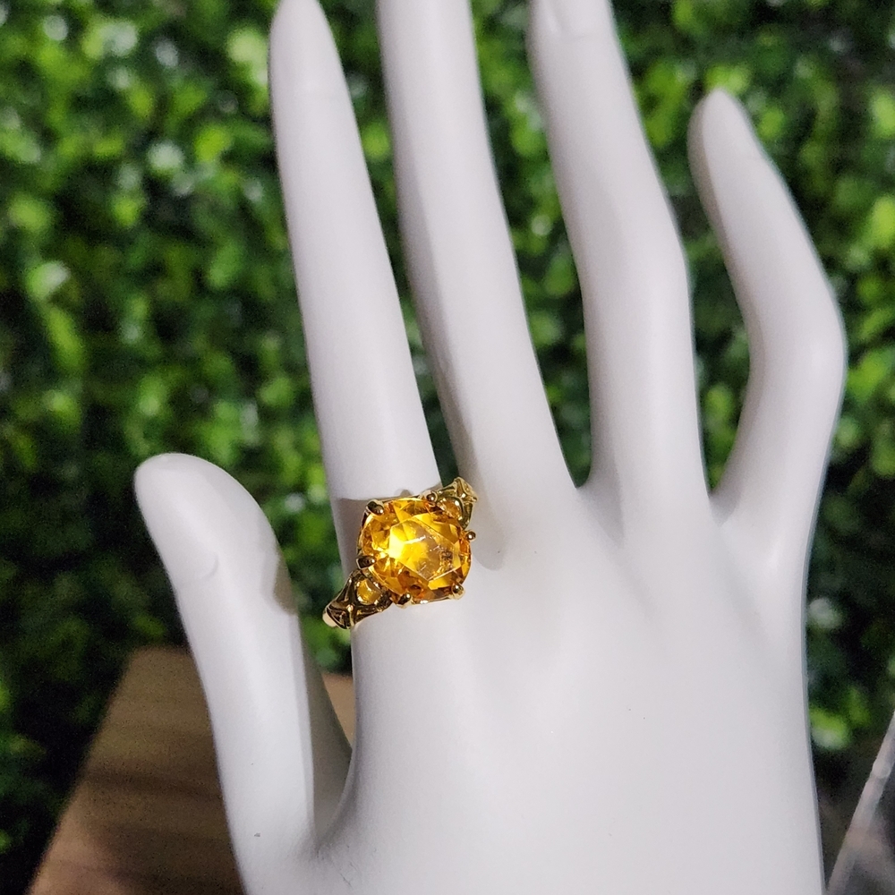 Gold Ring Amber Gemstone Size 7